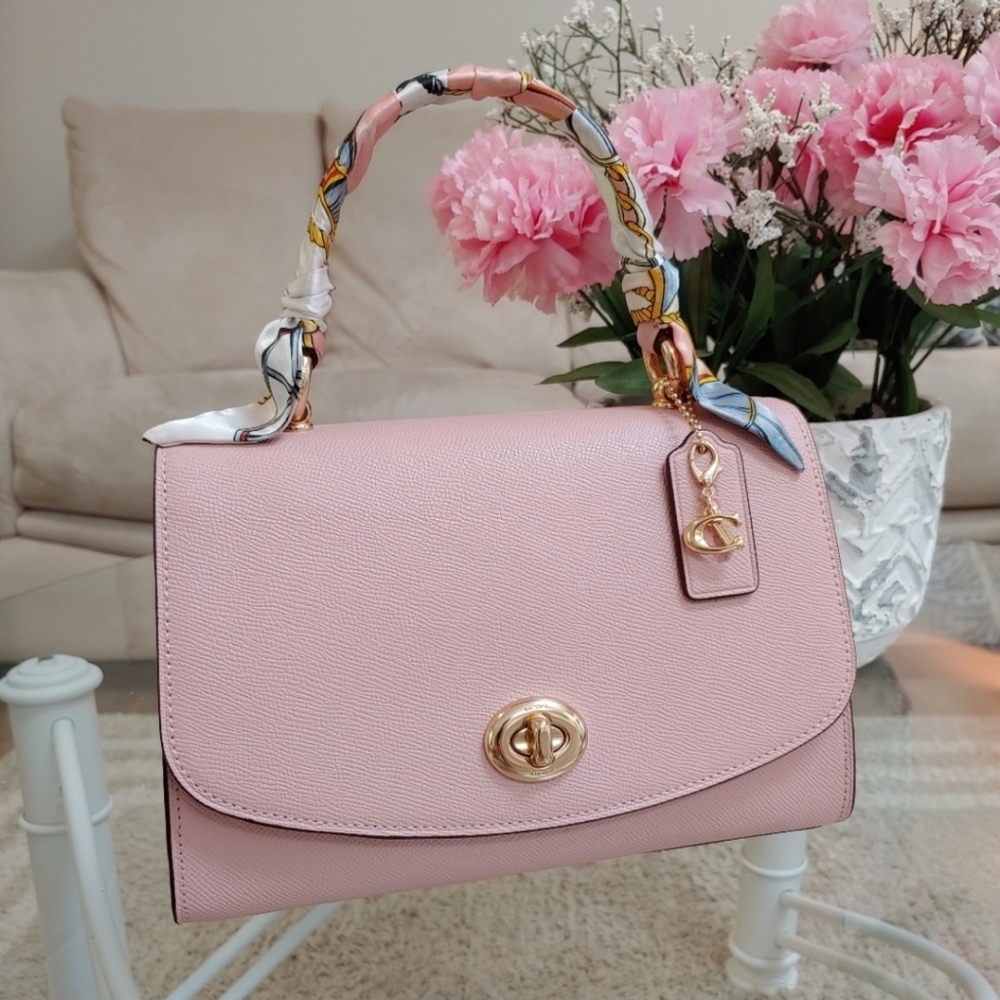 🩷Coach Tilly Top Handle Satchel in Blossom